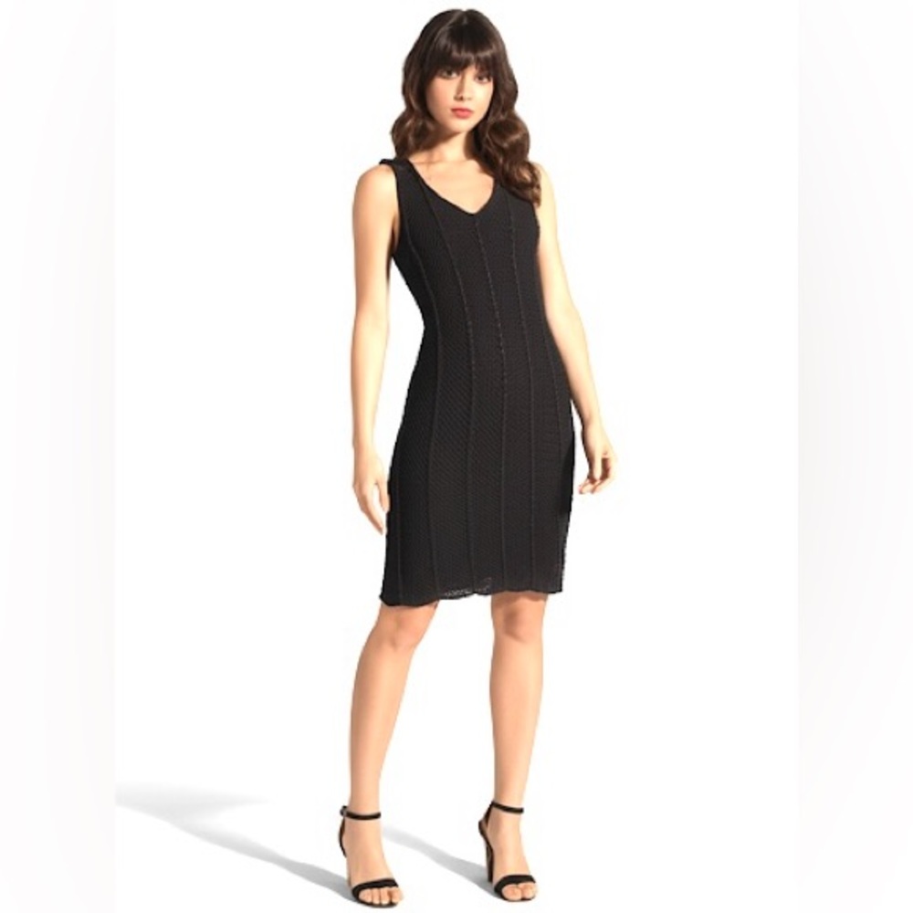 Vivienne Tam Black Stretchy Knit Crochet V Neck Sleeveless Dress Size PMedium